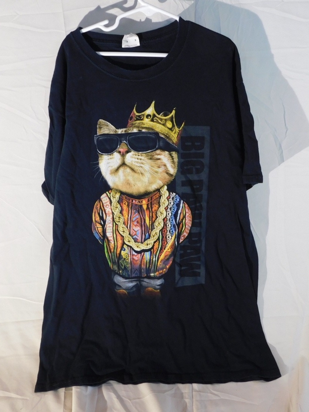 Fruit of the Loom Black Tee with Colorful Crowned Cat Graphic